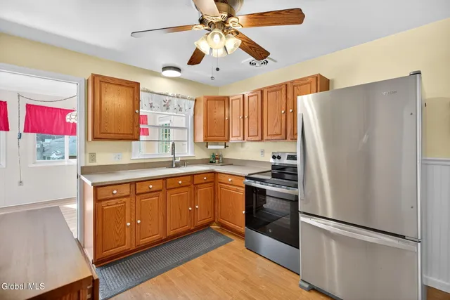 $279,800 | 20 Prout Avenue, Brunswick, NY 12180