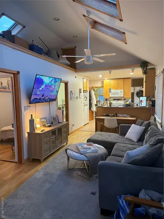 $3,300 | 67 Florida Street, Long Beach, NY 11561