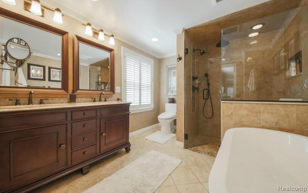 240 Touraine Road Grosse Pointe Farms, MI 48236 - Photo 36 of 50