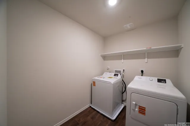 $2,700 | 13944 San Saba Falls, San Antonio, TX 78253