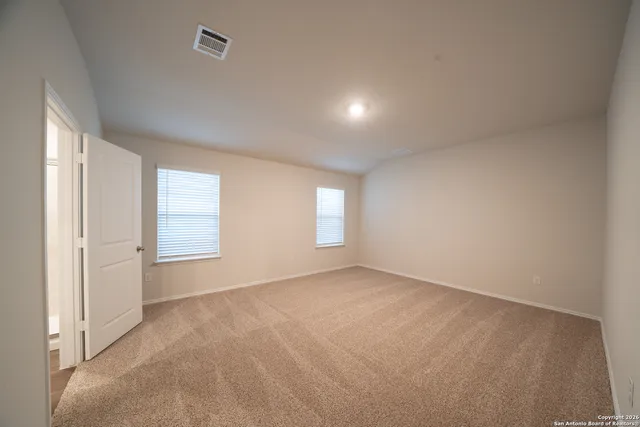 $2,700 | 13944 San Saba Falls, San Antonio, TX 78253