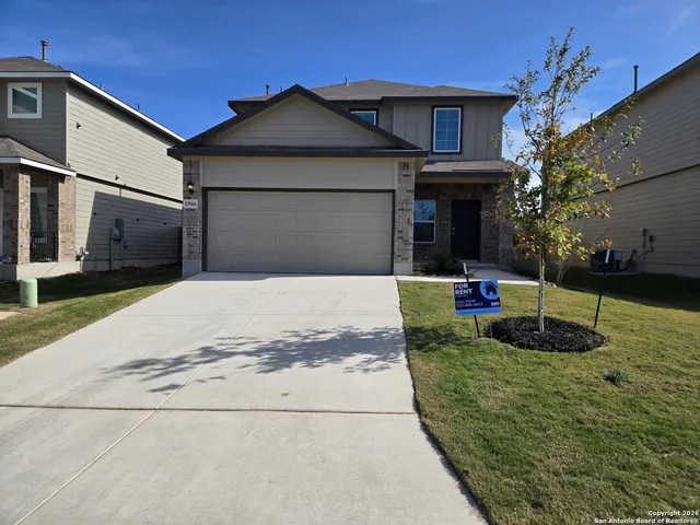 $2,700 | 13944 San Saba Falls, San Antonio, TX 78253