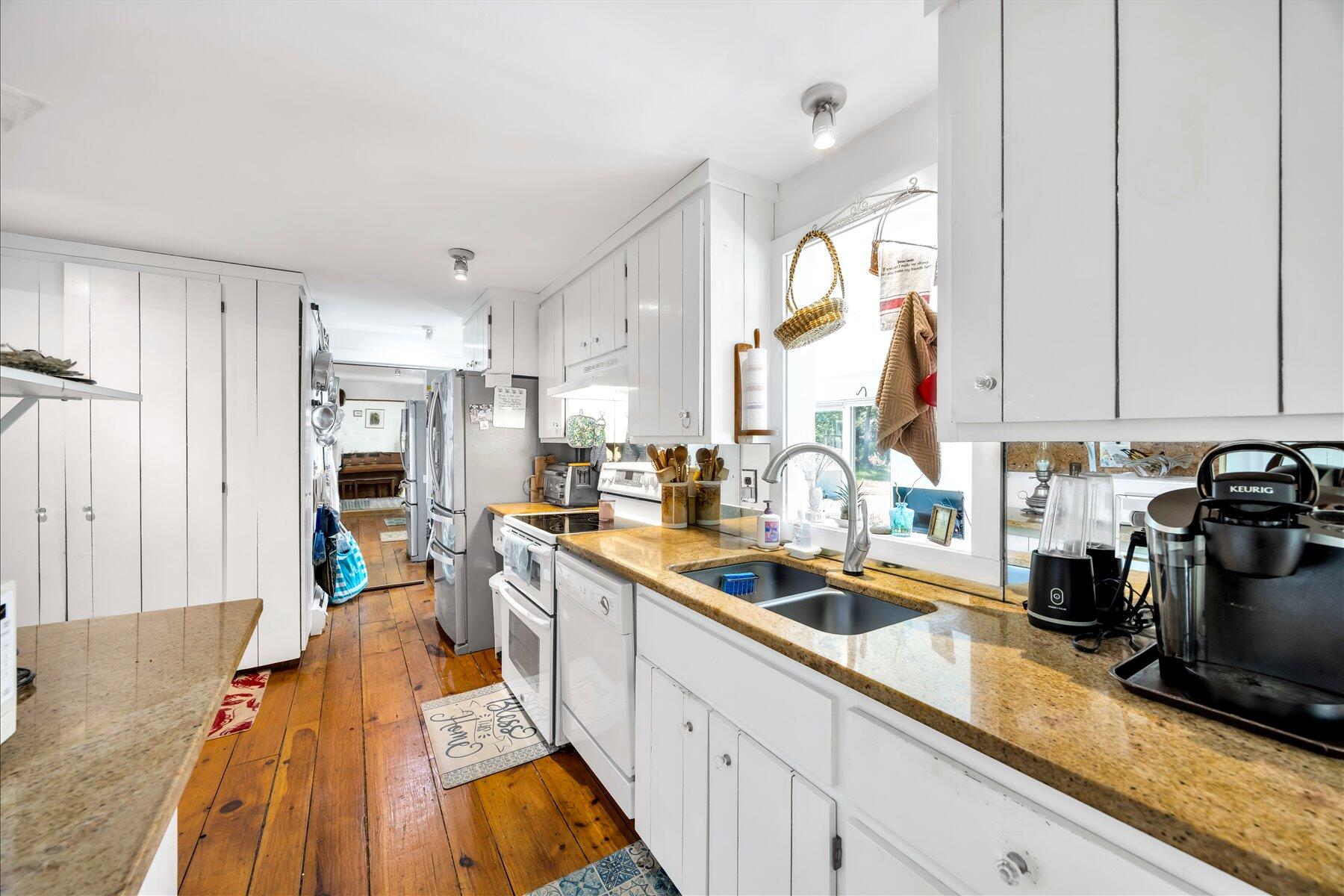621 Locustfield Road East Falmouth, MA 02536 - Photo 16 of 46 29-889A7242