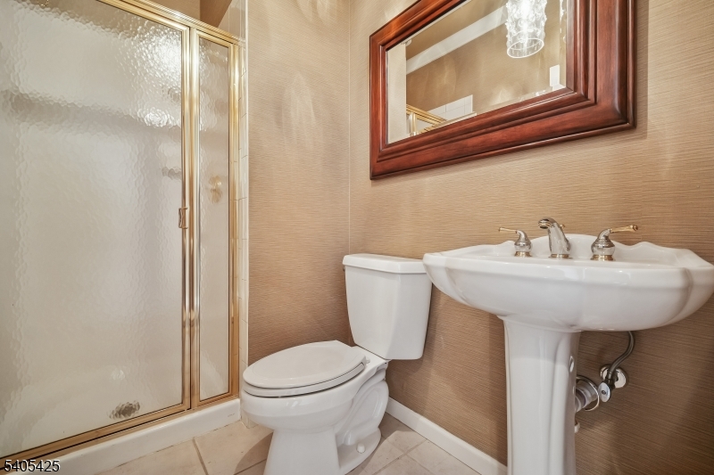 12 Beacon Crest Drive Bernards, NJ 07920 - Photo 16 of 45