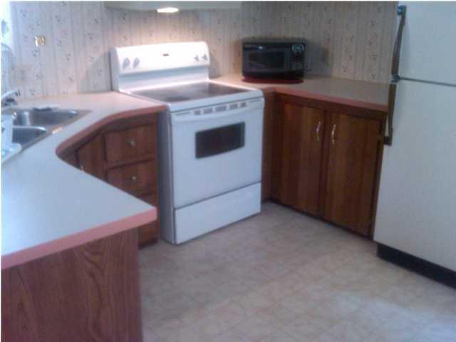 1963 Ranger Drive Cross, SC 29436 - Photo 3 of 12 1963 kitchen