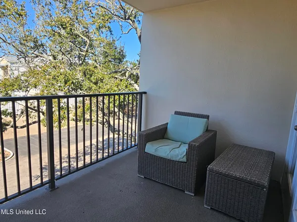 $239,900 | 2046 Beach Boulevard, Unit C311, Biloxi, MS 39531