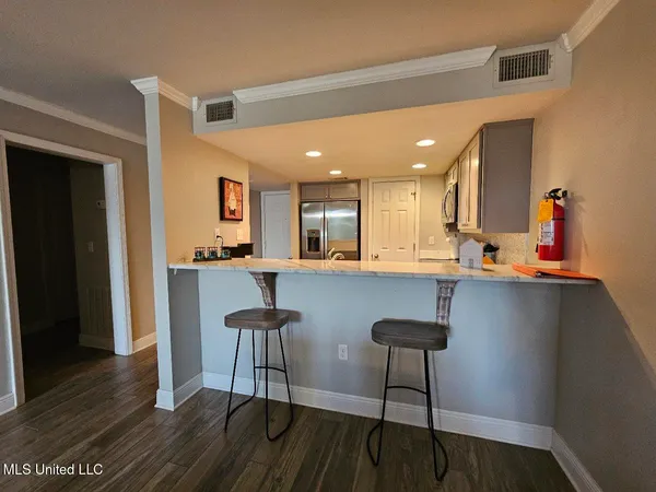 $239,900 | 2046 Beach Boulevard, Unit C311, Biloxi, MS 39531