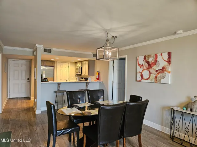 $239,900 | 2046 Beach Boulevard, Unit C311, Biloxi, MS 39531