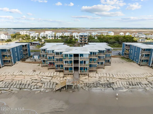 $244,900 | 2196 New River Inlet Road, Unit 261, North Topsail Beach, NC 28460