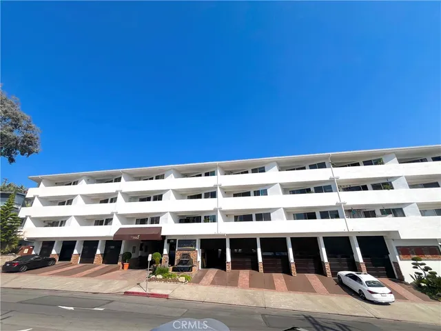 $3,595 | 100 Cliff Drive, Unit 5, Laguna Beach, CA 92651