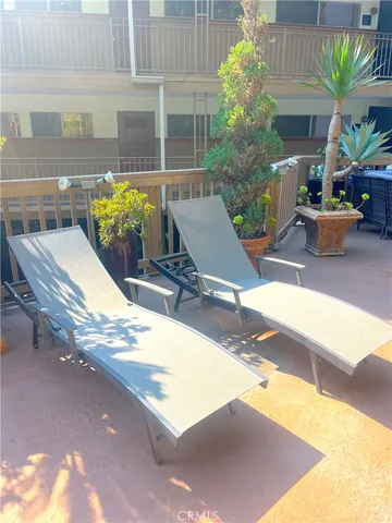 $3,595 | 100 Cliff Drive, Unit 5, Laguna Beach, CA 92651