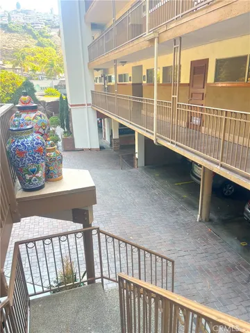 $3,595 | 100 Cliff Drive, Unit 5, Laguna Beach, CA 92651