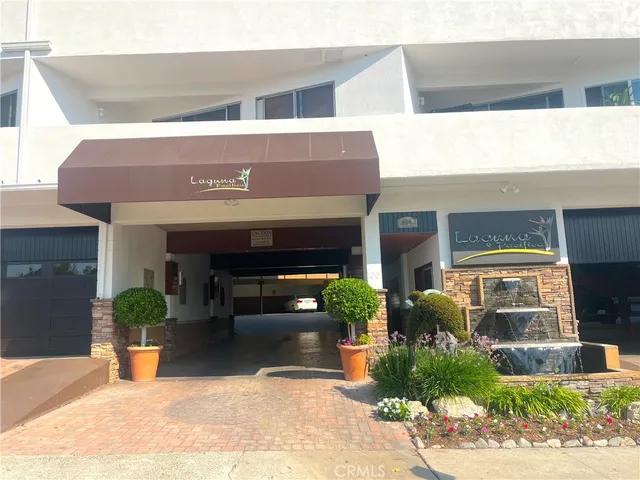 $3,595 | 100 Cliff Drive, Unit 5, Laguna Beach, CA 92651