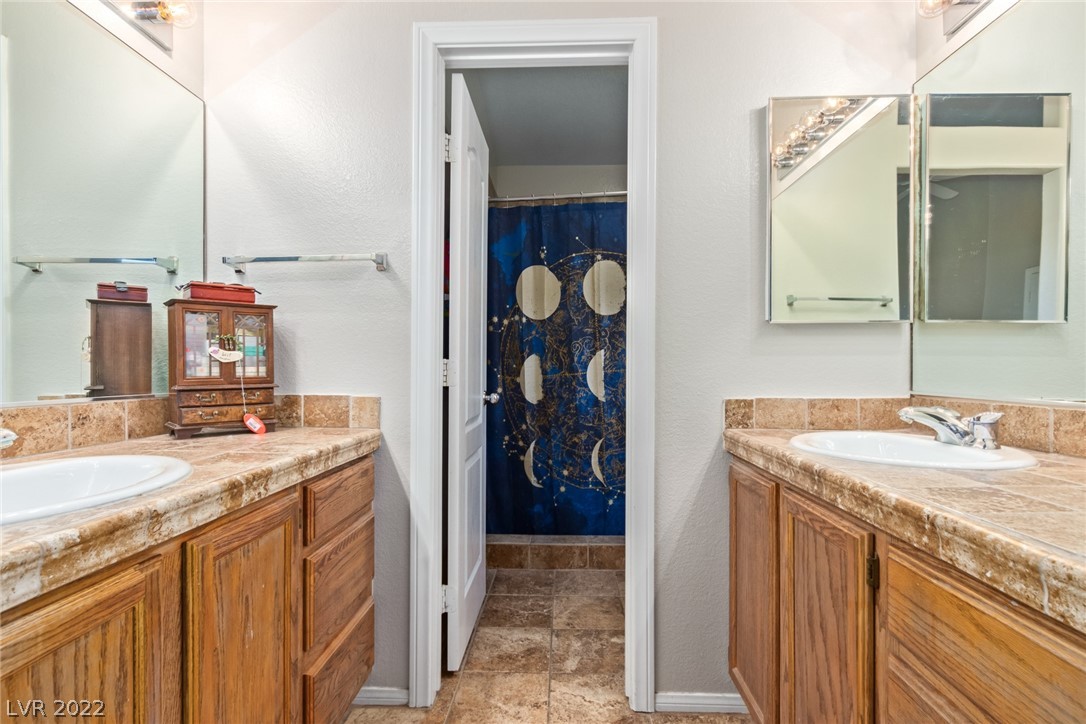 4319 Blushed Meadows Road North Las Vegas, NV 89031 - Photo 24 of 29