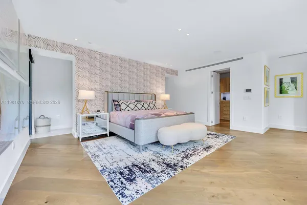 $5,395,000 | 7900 Southwest 54th Avenue, Miami, FL 33143