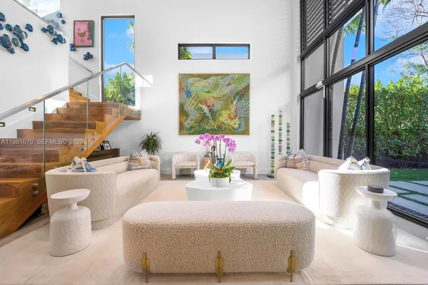 $5,395,000 | 7900 Southwest 54th Avenue, Miami, FL 33143