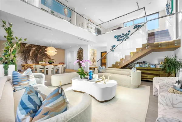 $5,395,000 | 7900 Southwest 54th Avenue, Miami, FL 33143
