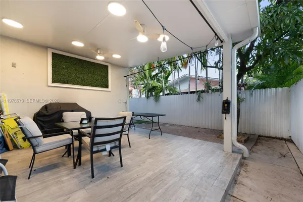 $3,650 | 1620 Southwest 19th Street, Unit 1620, Miami, FL 33145