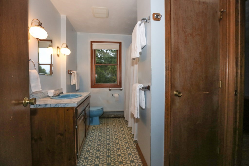 50 Hamilton Road Northborough, MA 01532 - Photo 14 of 16