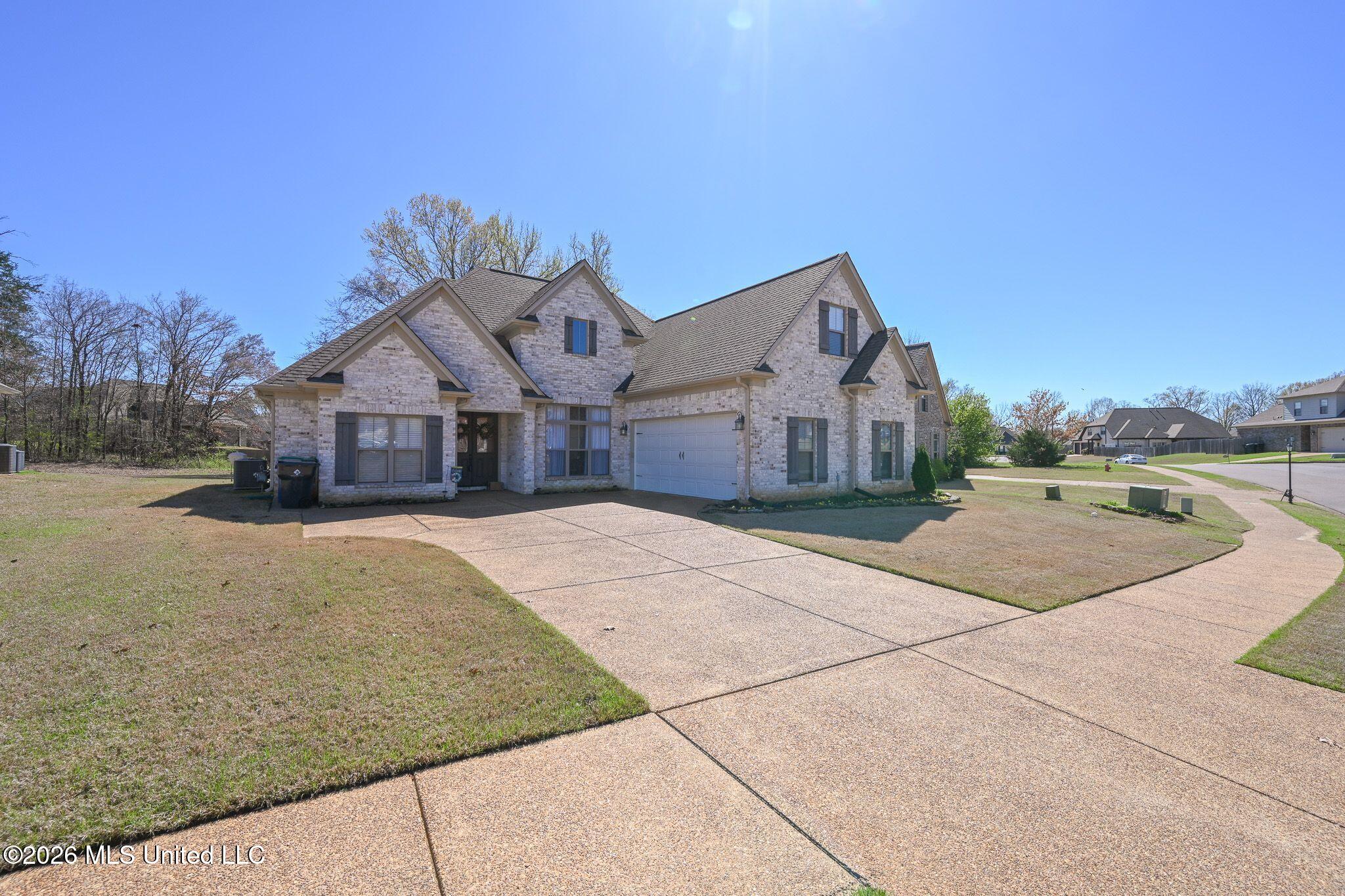 3758 Madison Ridge Hernando, MS 38632 - Photo 2 of 40 Front view 2