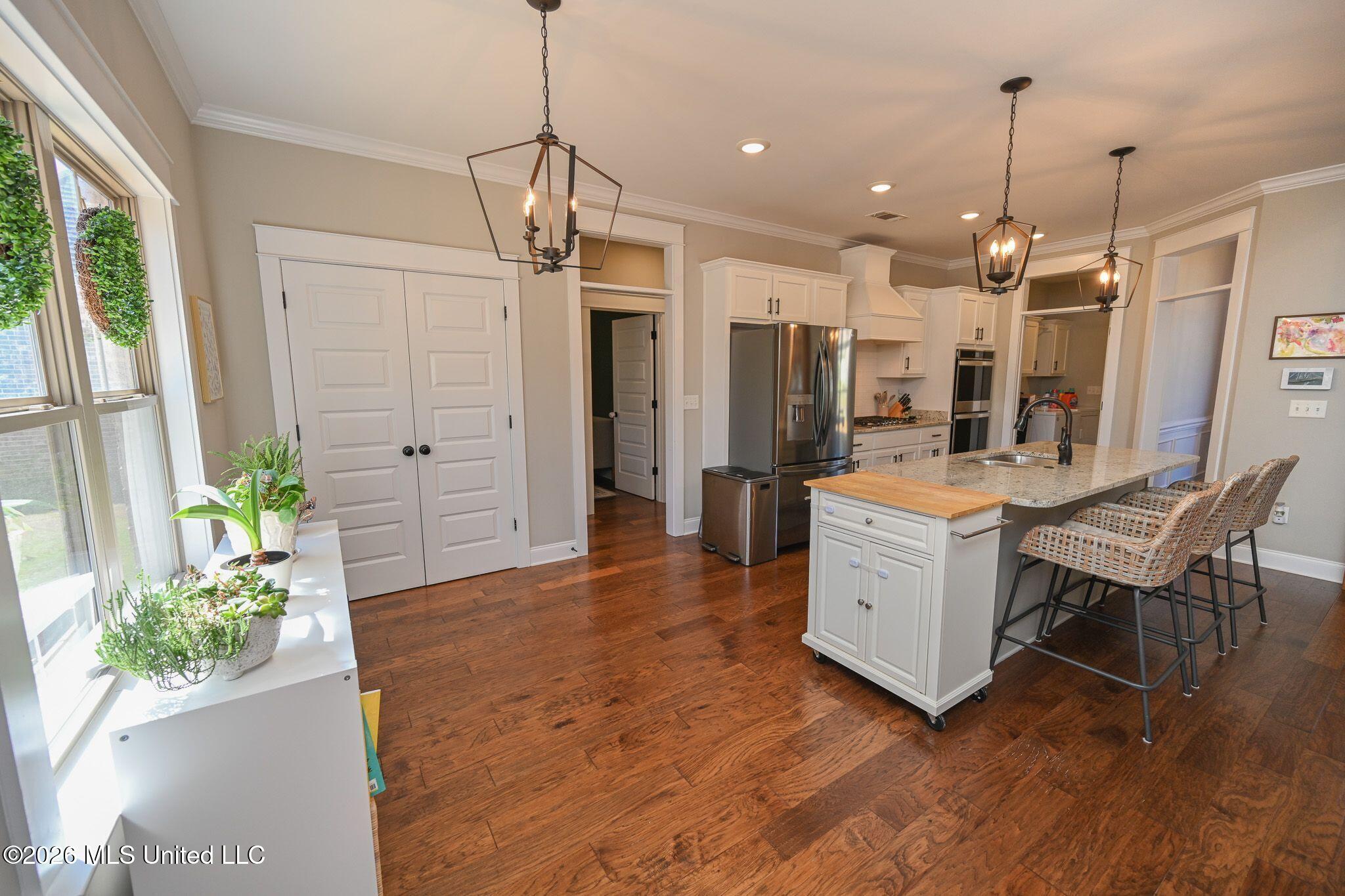 3758 Madison Ridge Hernando, MS 38632 - Photo 21 of 40 Eat-in kitchen