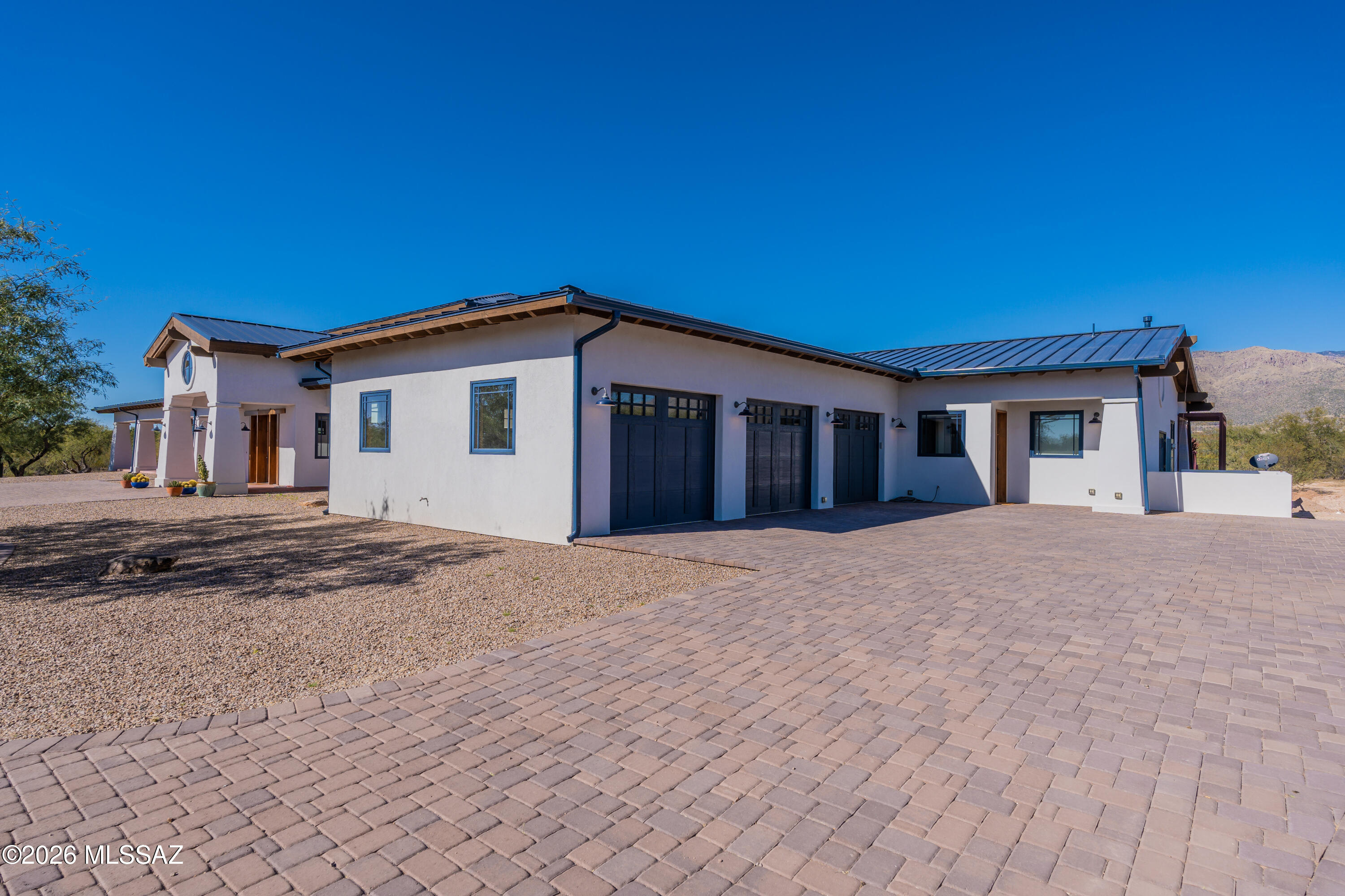 11745 East Rancho Los Rios Drive Tucson, AZ 85749 - Photo 3 of 47 Gallery Image 3
