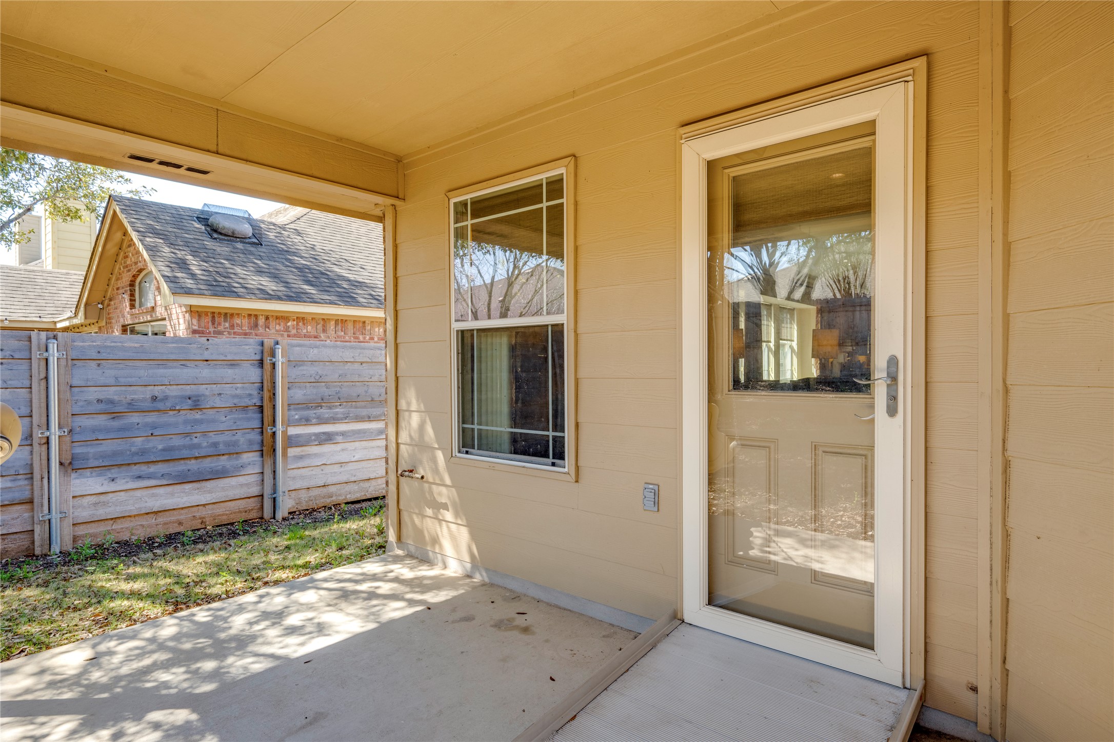 1323 Talley Loop Buda, TX 78610 - Photo 26 of 32