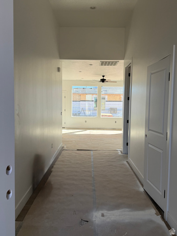 4956 North 925 East, Unit 87 Enoch, UT 84721 - Photo 4 of 12 Hall with baseboards