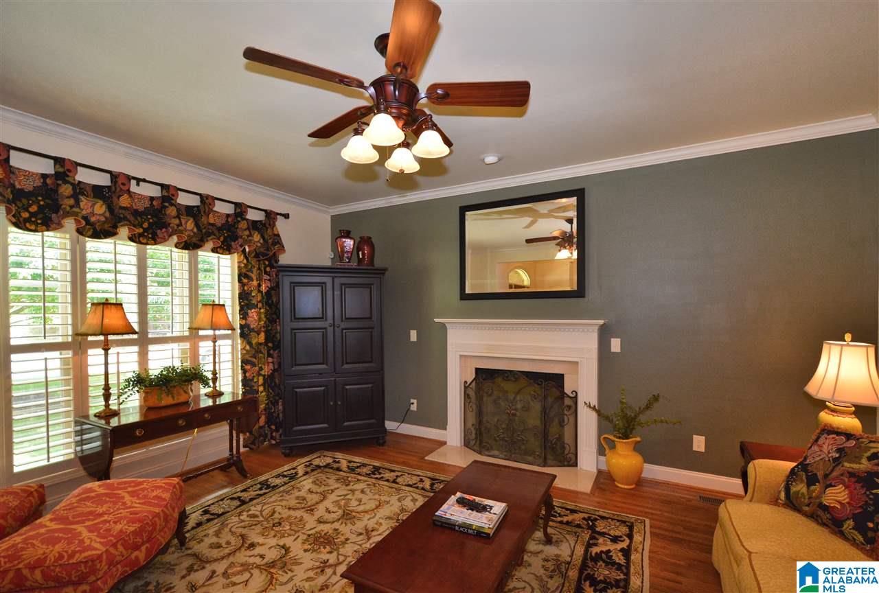 140 Lauchlin Lane Pelham, AL 35124 - Photo 14 of 48