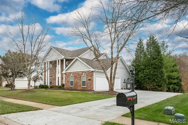 $810,000 | 1140 Keystone Trail Drive, Wildwood, MO 63005