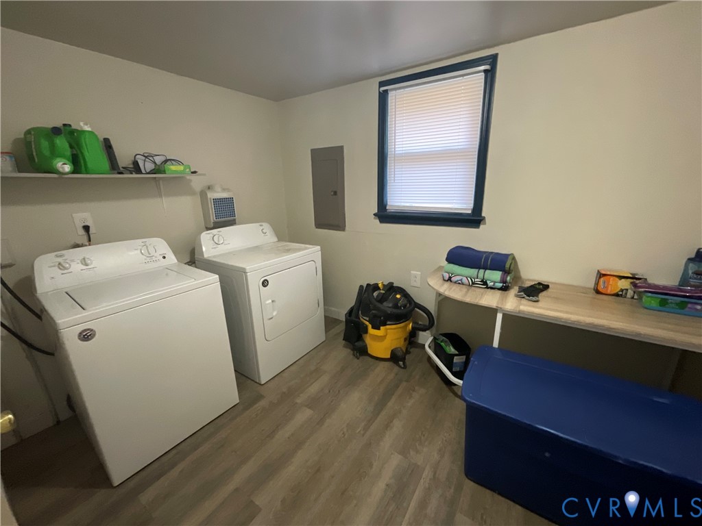 30 Custis Millpond Road West Point, VA 23181 - Photo 11 of 22 Spacious Laundry area featuring LVP floors, 200 am