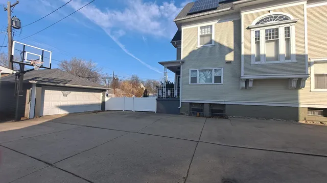 $280,000 | 216 East Cleveland Street, Spring Valley, IL 61362