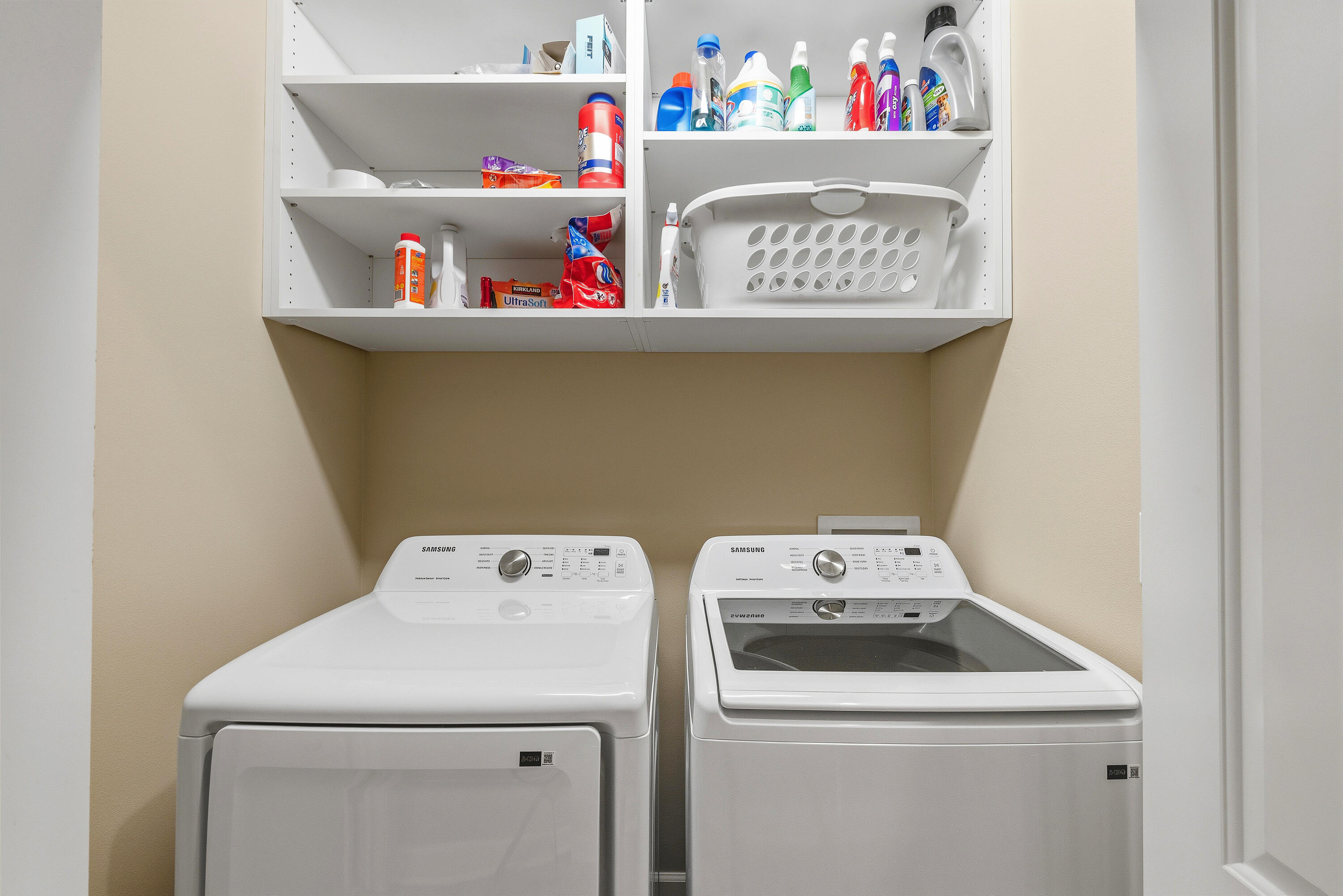 N73-w13623 Claas Road, Unit R4 Menomonee Falls, WI 53051 - Photo 24 of 42 Another view of the main floor laundry