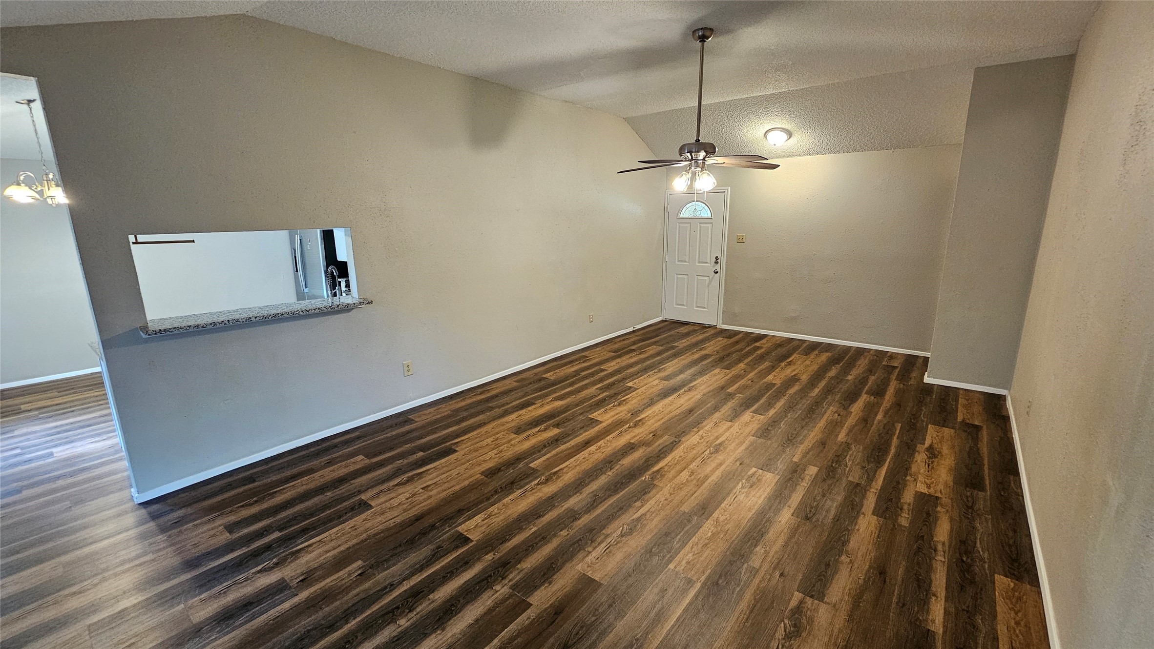 5210 Russelville Road Houston, TX 77048 - Photo 2 of 21 Gallery Image 2