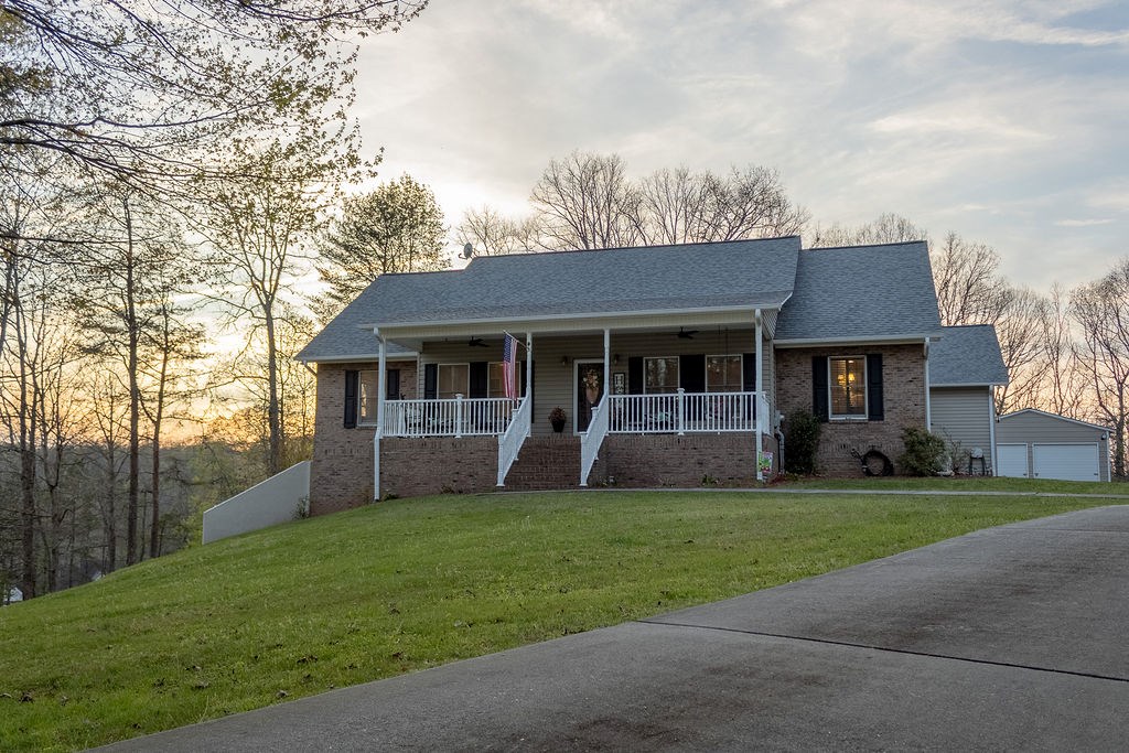 141 Chambers Mountain Road Mineral Bluff, GA 30559 - Photo 3 of 65