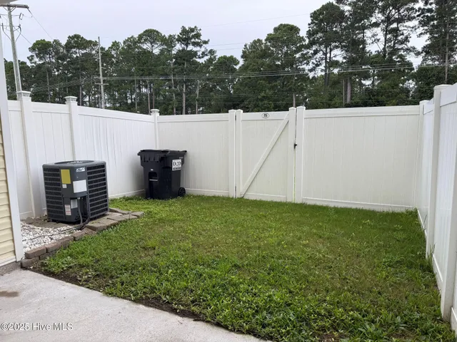 $1,495 | 519 Oyster Rock Lane, Sneads Ferry, NC 28460