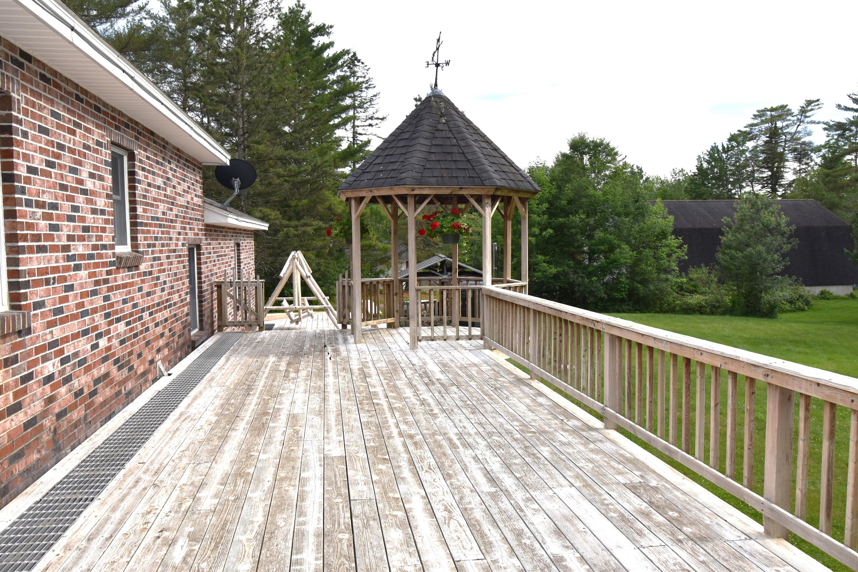 94 Blaisdell Road Newport, ME 04953 - Photo 8 of 125 3d