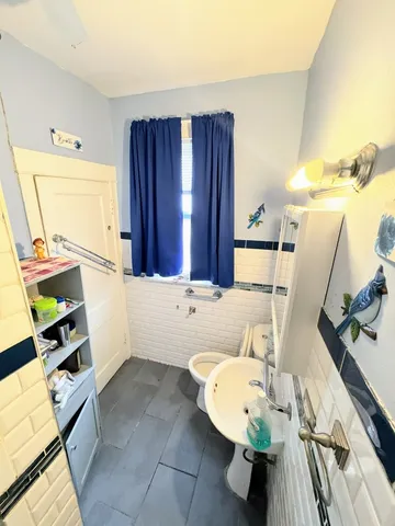 $100,900 | 6427 South Winchester Avenue, Chicago, IL 60636