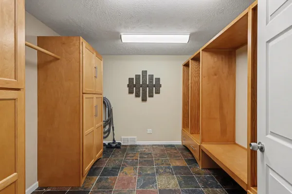 $624,900 | 10466 North Riverview Drive, Plainwell, MI 49080