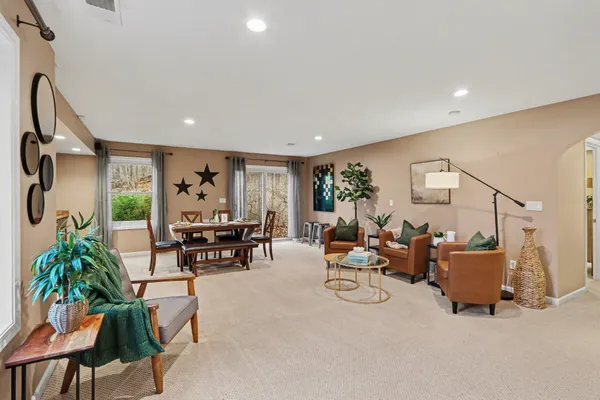 $624,900 | 10466 North Riverview Drive, Plainwell, MI 49080