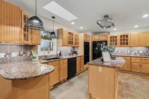 $624,900 | 10466 North Riverview Drive, Plainwell, MI 49080