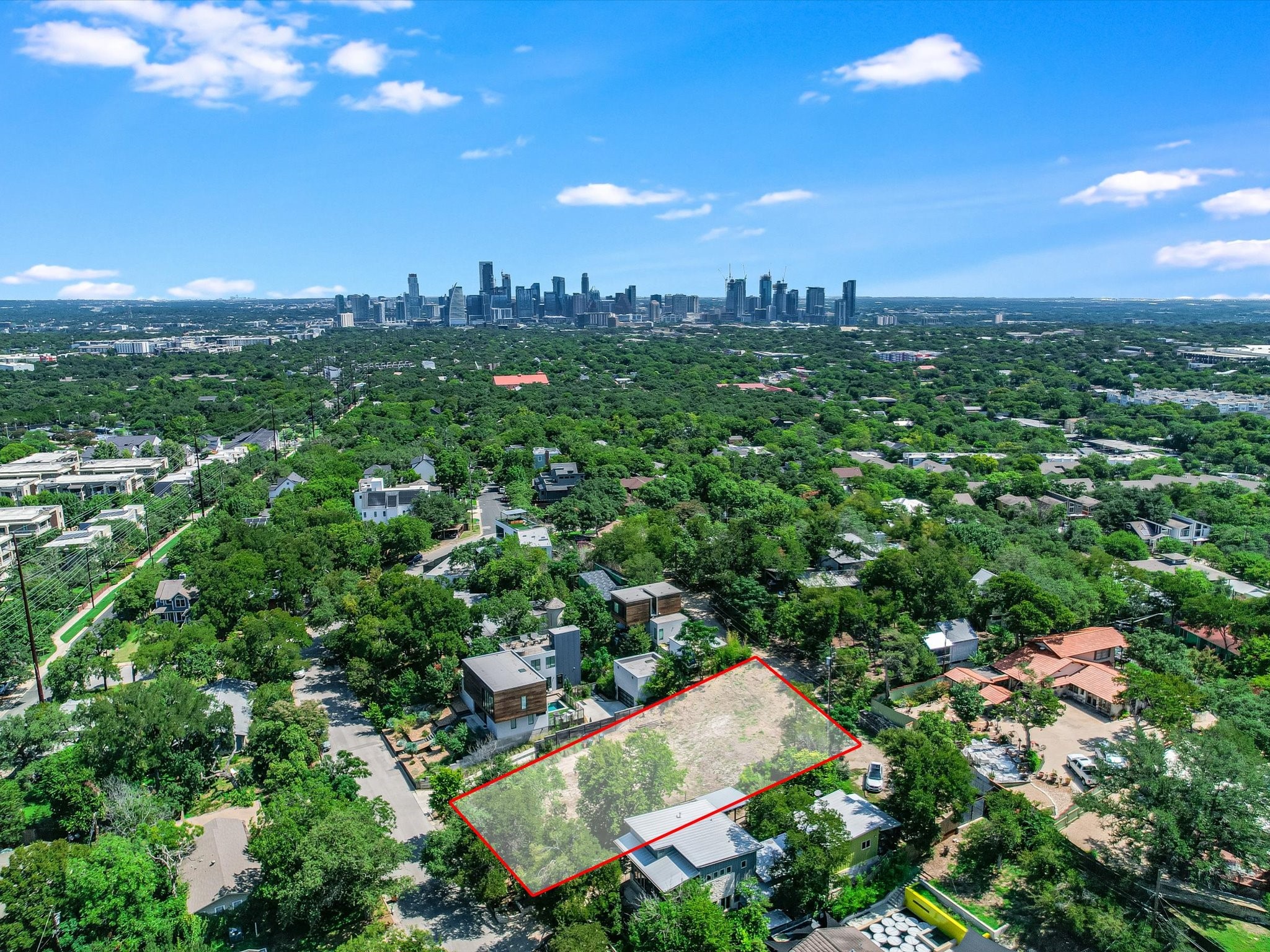 3007 South 4th Street Austin, TX 78704 - Photo 1 of 16 a view of a city