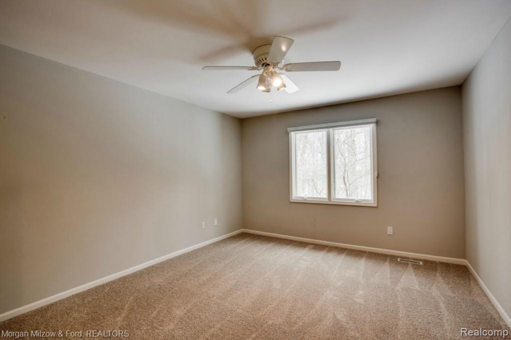 4467 Ascot Court Rochester, MI 48306 - Photo 25 of 28 Ascot (28).jpg