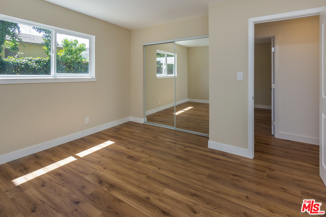 704 Erringer Road Simi Valley, CA 93065 - Photo 22 of 26