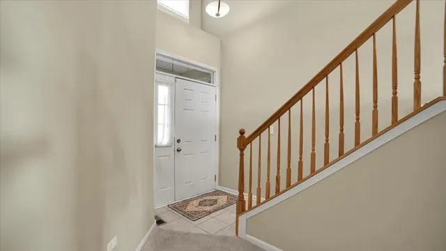 $419,900 | 1706 Buckingham Drive, Des Plaines, IL 60018