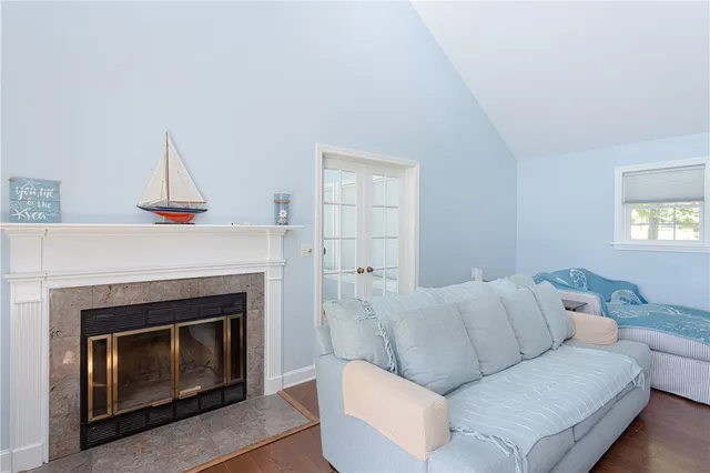 $3,600 | 327 Corey Lane, Middletown, RI 02842