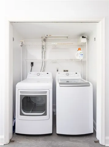 $3,600 | 327 Corey Lane, Middletown, RI 02842