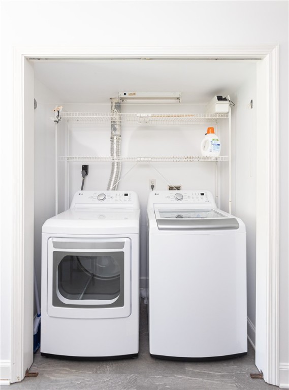 327 Corey Lane Middletown, RI 02842 - Photo 27 of 30