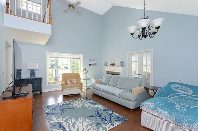 $3,600 | 327 Corey Lane, Middletown, RI 02842