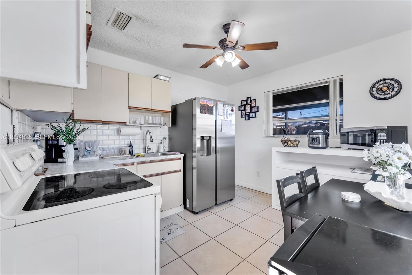 8820 Southwest 27th Street Miami, FL 33165 - Photo 23 of 33 Photo 23